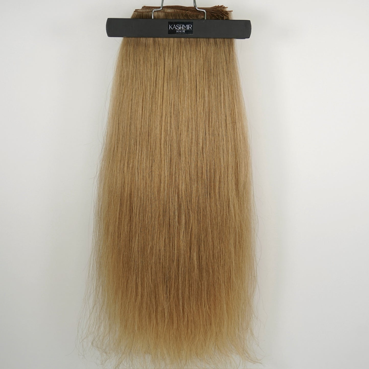 Kashmir Flat Weft - 22” Light Brown Straight - 2 Wefts