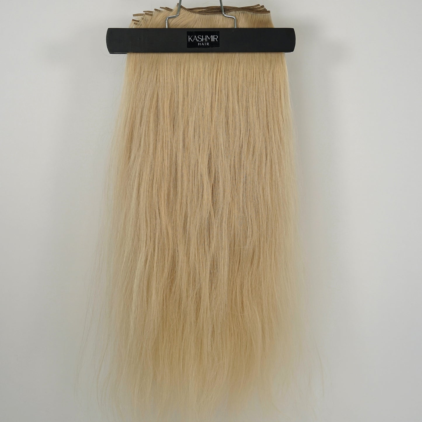 Kashmir Flat Weft - 20” Light Brown Straight - 1 Weft