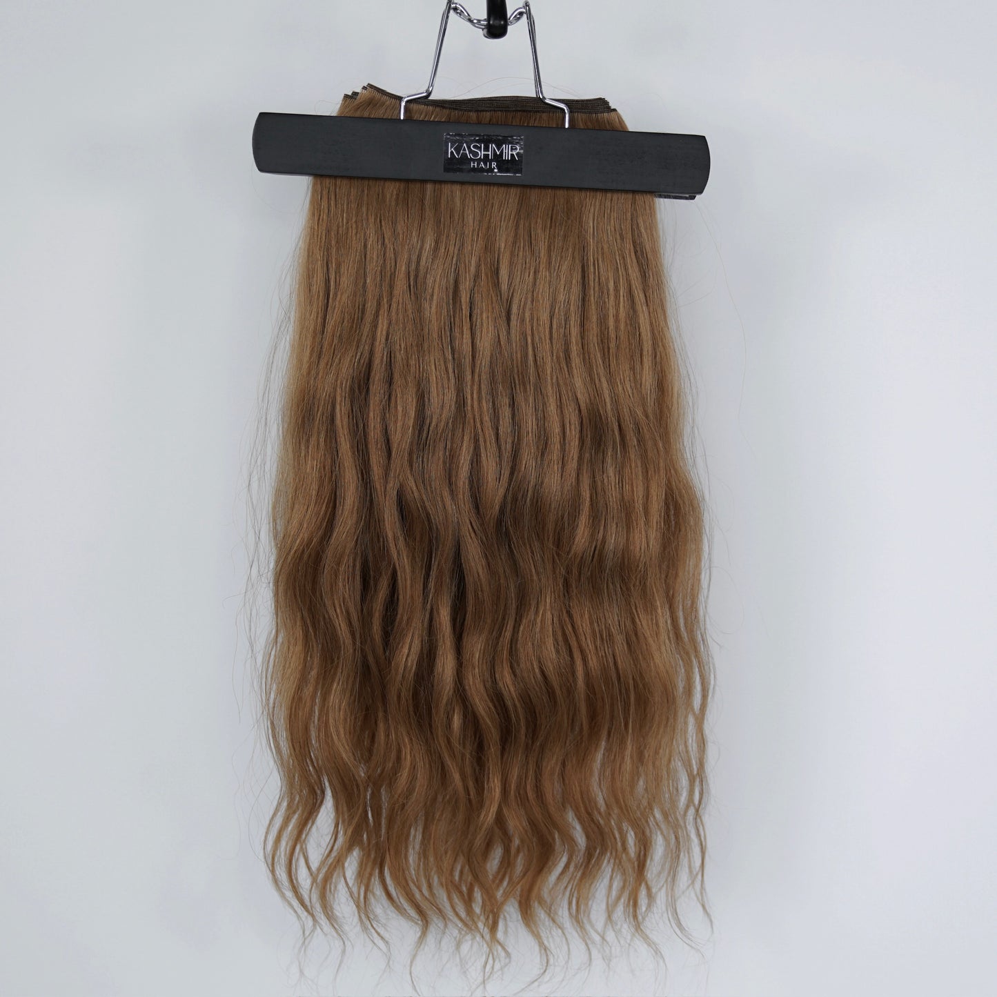 Kashmir Flat Weft - 18" Light Brown Wavy - 2 Wefts