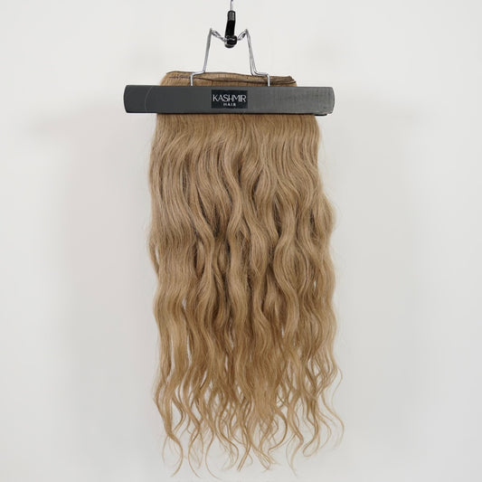 Kashmir Flat Weft - 18" Light Brown Wavy - 4 Wefts