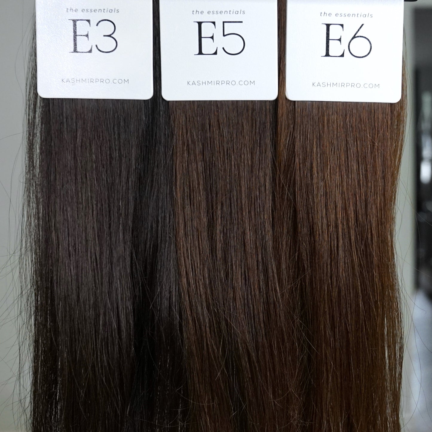 Khroma: The Essentials - E6