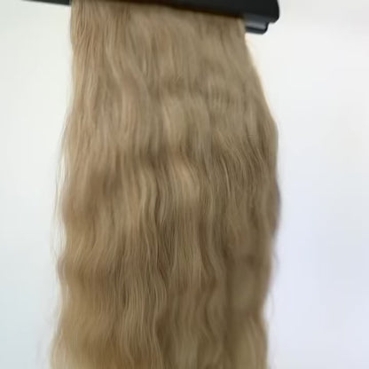 Kashmir Flat Weft - 22" Light Brown Wavy - 2 Wefts