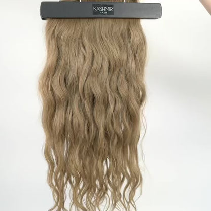 Kashmir Flat Weft - 18" Light Brown Wavy - 4 Wefts